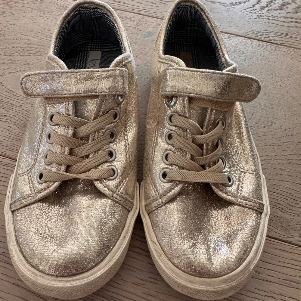 Kids Level gold sneakers size 13